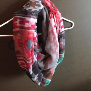 Charlotte Russe geometric infinity scarf